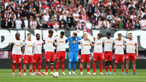 RB Leipzig gegen St. Pauli: Darum gab es eine Schweigeminute