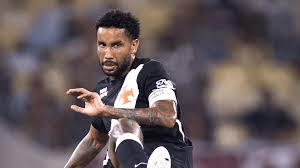 Jair é poupado do jogo contra o Olimpia