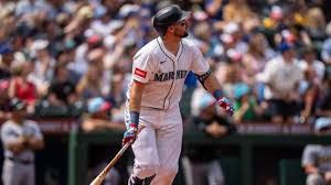 Cal Raleigh ties Griffey Jr. record with 35 home runs