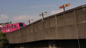 Calor ‘hincha’ vías del Metro: Reportan falla y cierre parcial en 3 estaciones de la Línea 5