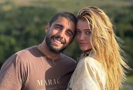 Pedro Scooby e Cintia Dicker confirmam fim de casamento