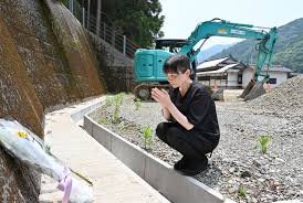 朝日新聞 - News update