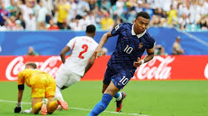 France's Mbappé Sets World Cup Scoring Record