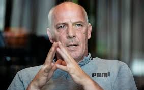 Mario Basler rechnet mit DFB ab – wegen Rüdiger!