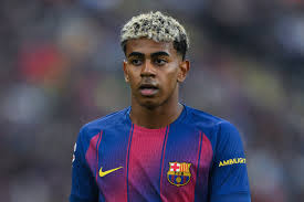 Yamal Drama! Spain Boss Claps Back at Barcelona Coach Flick!