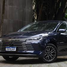 BYD King é vendido com desconto de R$ 25 mil e fica mais barato que VW Virtus e Honda City