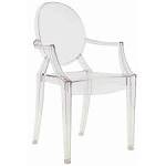 Pallonkutistusta Roskalavapaviljongilla: Muoviroskasta tuoleja ja