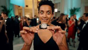 Robby Hoffman finds diamond watch at Vanity Fair Oscar party and returns it