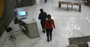Identifican a octavio jorge cortés jiménez por agresión a recepcionista en hotel de Santa Fe, Ciudad de México