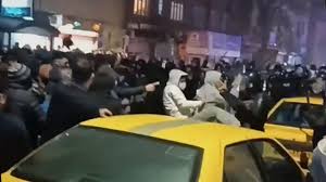 Iran Protests: Crackdown Intensifies Amid International Condemnation