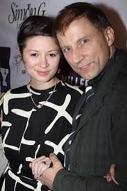 Director Simon McBurney poses with his adorable wife, Cassie Yukawa. - 75603