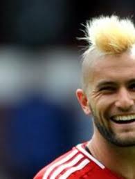 This is Nottingham Forest midfielder Henri Lansbury&#39;s new hairstyle, with the word “style” being used quite out of context there, and boy oh boy does he ... - lansbury