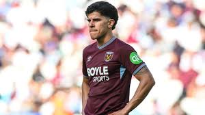 Transfer rumors, news: Liverpool eye move for West Ham's Fernandes