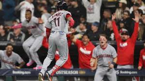 Jose Ramirez cranks a 2-run HR to put the Guardians on top