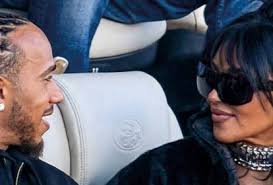 Mais uma vez juntos: o romance sem rótulo de Lewis Hamilton e Kim