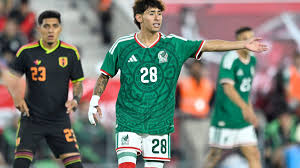 Seleccionados del Guadalajara salen desde la banca contra Perú
