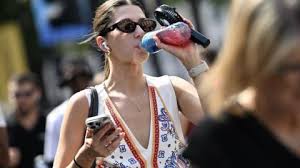UK weather: Brief relief on Saturday before 35C heat returns