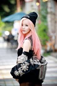 Résultat de recherche d'images pour "ulzzang girl style swag"