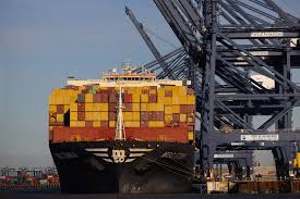 Container Shipping Turns Worries on Supply Crunch From Iran War Congestion