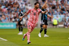 Lionel Messi Brings Soccer Mania to the Bay Area for Earthquakes Match