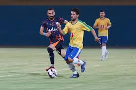 بازی دو تیم صنعت نفت آبادان و سایپا تهران