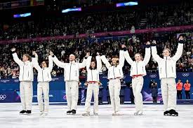 EUA superam Japão e conquistam ouro por equipes na patinação artística