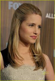 Lea Michele Dianna Agron Glee Cast Fox Winter All Star Party Smoking. INTERACT. Is this Dianna Agron the Actor? Share your thoughts on this image? - 834_lea-michele-dianna-agron-glee-cast-fox-winter-all-star-party-smoking-295290192