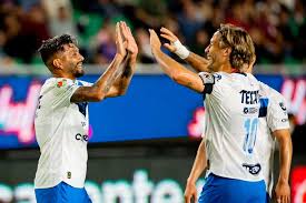 Monterrey golea al Mazatlán y es líder de la Liga Mx