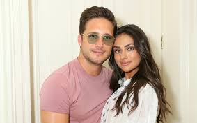 Diego Boneta y Renata Notni terminan luego de cinco años de relación