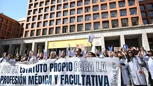 Comienza la tercera semana de huelga de médicos sin acercamientos con Sanidad