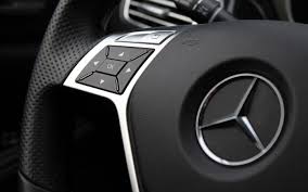 mercedes logo wallpaper ile ilgili görsel sonucu
