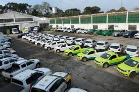 A partir de R$ 1,6 mil: Governo do Paraná faz leilão com 92 veículos oficiais, incluindo Amarok, Hilux e Saveiro