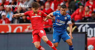 ¡Cruz Azul ya le gana a Toluca! Paredela pone el 1-0