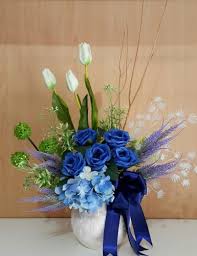 Image result for karangan bunga mawar biru
