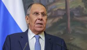 Lavrov peker på Norge: - Forutsatte krig