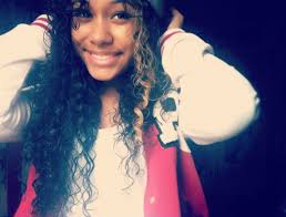 Résultat de recherche d'images pour "swag fille bisous"