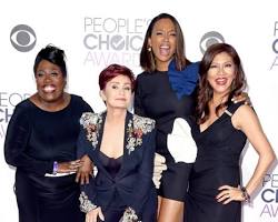 Image of Aisha Tyler in People's Choice Awards 2016 dress