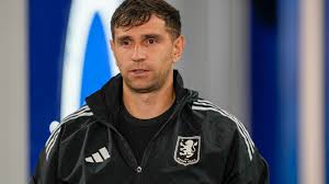 ¡Alarma en Aston Villa! Martínez baja de último momento ante Brighton