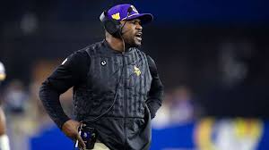 Mike Tomlin Endorses Former Steelers Coach For HC Job