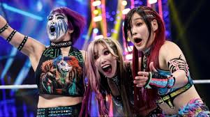 Crowd Chants ‘We Want Kairi’ After Asuka Attacks IYO SKY On WWE Raw