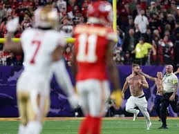 Super Bowl Streaker Life