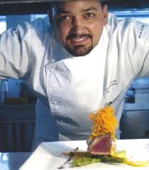Gonzalo Ferrand, actual campeón mundial de pastelería y segundo en platos de fondo en todo el planeta, es un chef peruano. La lúcuma, el ají amarillo y ... - ferranddc3