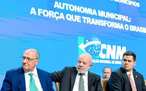 Após ter veto derrubado pelo Congresso, Lula não deve promulgar PL da Dosimetria; tarefa caberá a Alcolumbre