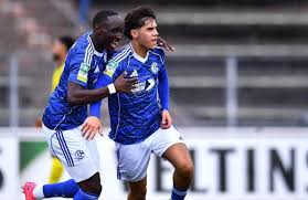 Schalke: U19 holt einen Pokalsieger, U23 bindet verabschiedeten Mittelstürmer nun doch