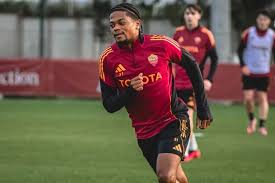 Bailey close to Fiorentina as Roma plan to interrupt his loan