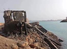 آب شیرین‌کن جاسک به مدار تولید بازگشته است/۲۰ روستا و ۱۰ هزار نفر از این طریق آب دریافت می‌کنند/ شایعه تخلیه روستاهای جنوب صحت ندارد
