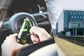 Dronken schooldirecteur (51) rijdt slagboom van parking aan in Gent