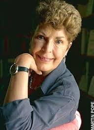 Ruth Rendell: &#39;I&#39;ve had two proposals since I&#39;ve been a widow. I am a wonderful catch, you know. I have a lot of money&#39;. By Marianne Macdonald - arts-graphics-2005_1160967a
