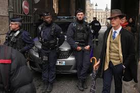 Who Is the Dapper Louvre Heist ‘Detective’? And Is He Even Real?