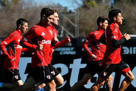 ¡River al Sur! ¿Podrá Gallardo con Lanús Tras el Agónico Pase? - Imagen principal del artículo